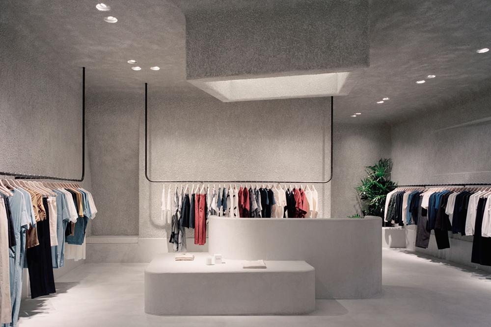 墨尔本Kloke服装店，塑造品牌服装的简约雕塑美学