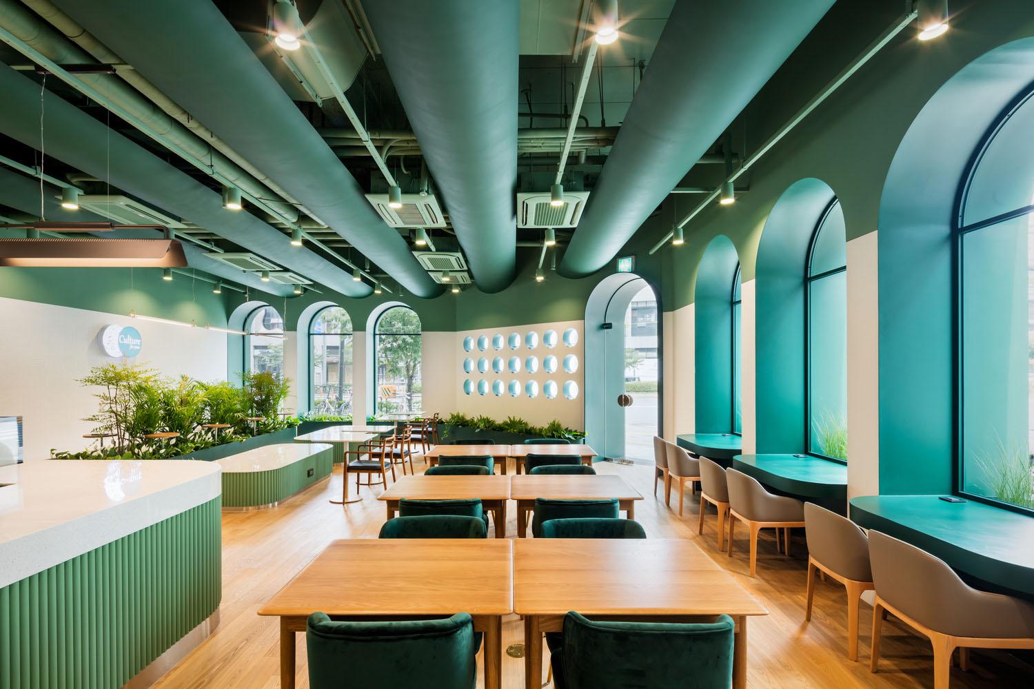 首尔京畿道EROM CaféLoge咖啡馆，宛如在小森林享受野餐